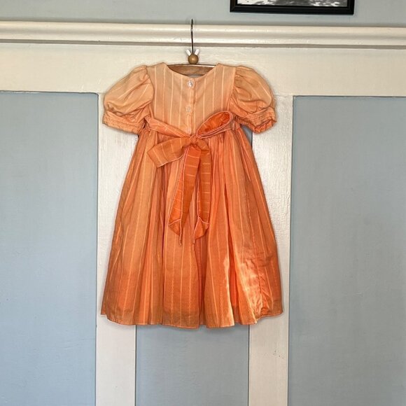 Custom Dyed Orange Ombre Dress with Wide Sash & Twisted Trim Bonnet - Picture 4 of 7